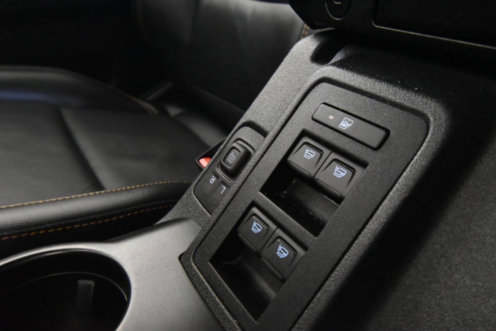 2022 Ford Bronco Badlands Advanced 4x4 4dr SUV, Blue, Mileage: 73,177 - photo 17