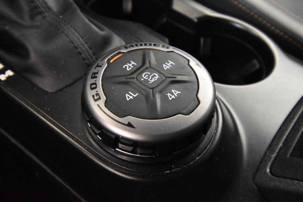 2022 Ford Bronco Badlands Advanced 4x4 4dr SUV, Blue, Mileage: 73,177 - photo 18