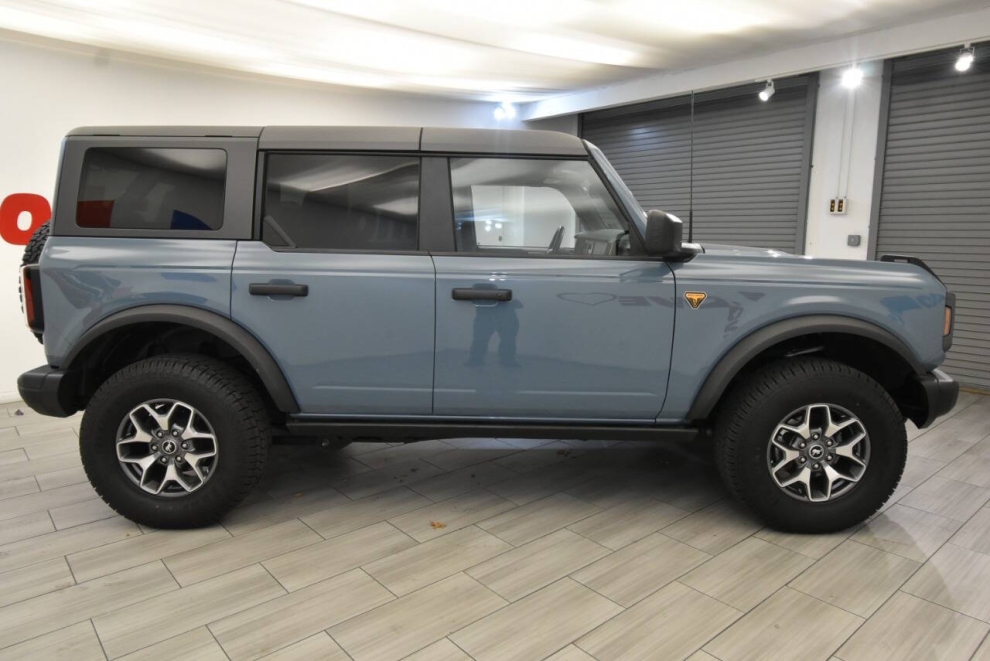 2022 Ford Bronco Badlands Advanced 4x4 4dr SUV, Blue, Mileage: 73,177 - photo 5