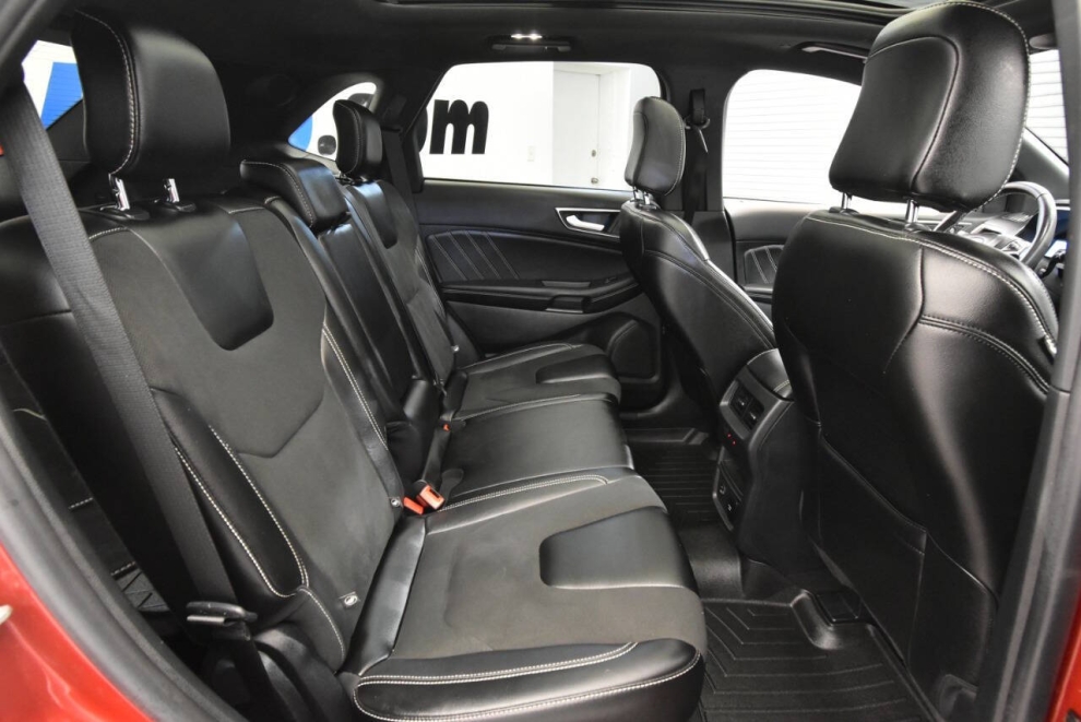 2021 Ford Edge ST AWD 4dr Crossover, Red, Mileage: 70,932 - photo 15