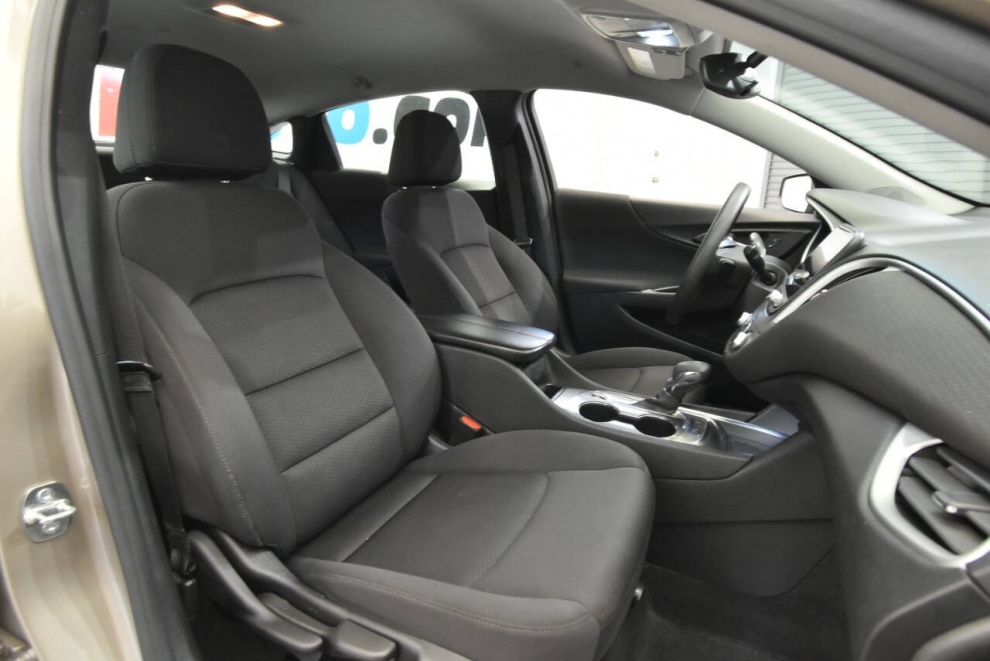 2024 Chevrolet Malibu LT 4dr Sedan w/1LT, Champán, Mileage: 67,089 - photo 13