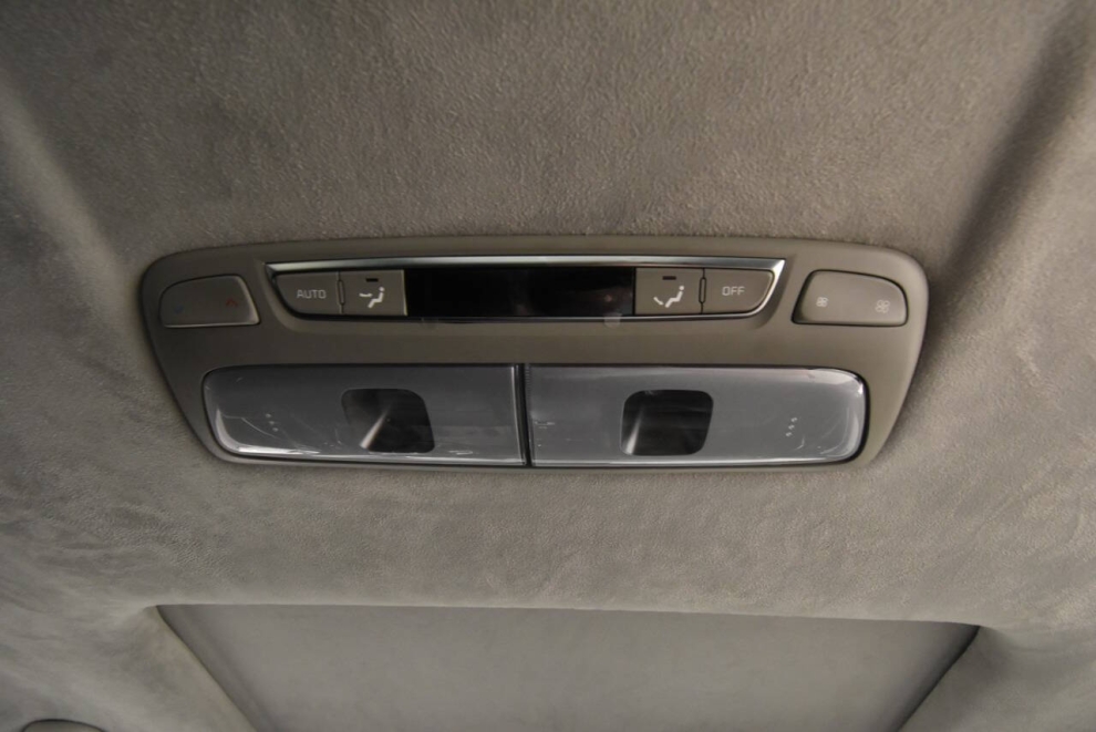 2021 Kia Telluride SX AWD 4dr SUV, White, Mileage: 71,245 - photo 17