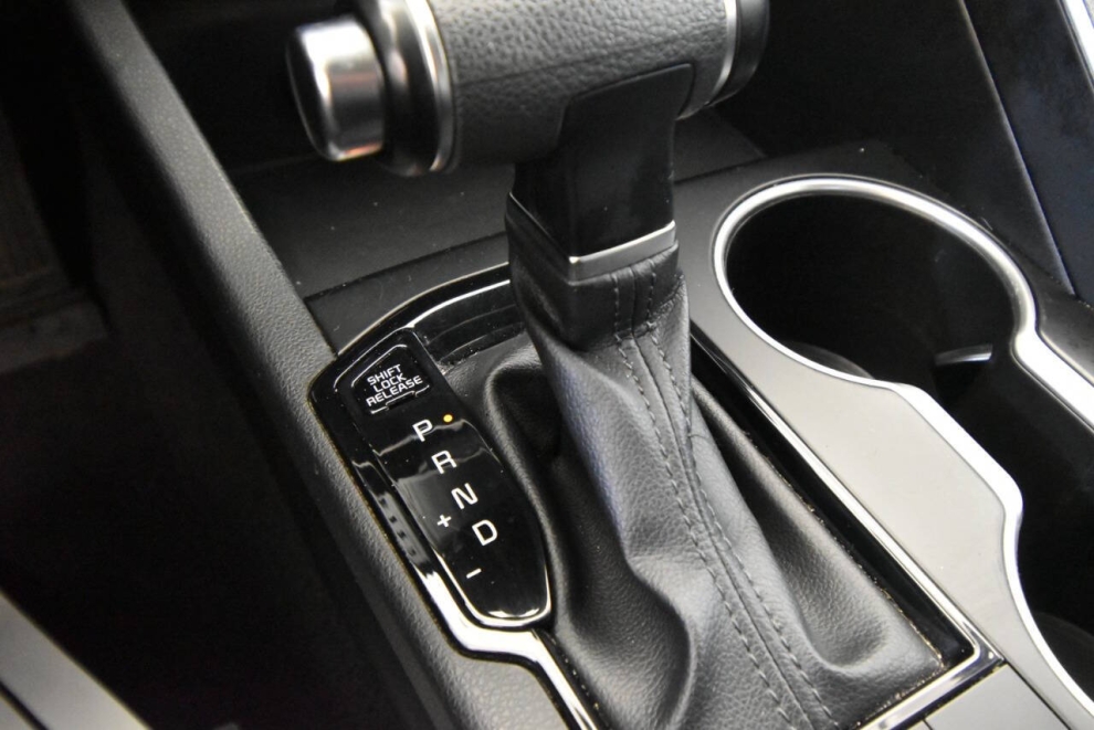 2023 Kia K5 LXS 4dr Sedan, White, Mileage: 55,908 - photo 18