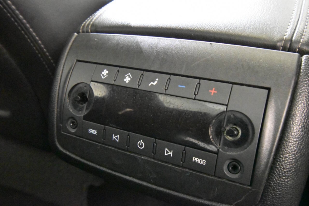 2017 GMC Acadia Limited Base AWD 4dr SUV, Gray, Mileage: 97,602 - photo 18