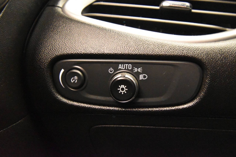 2023 Chevrolet Malibu LT 4dr Sedan w/1LT, Negro, Mileage: 52,963 - photo 26