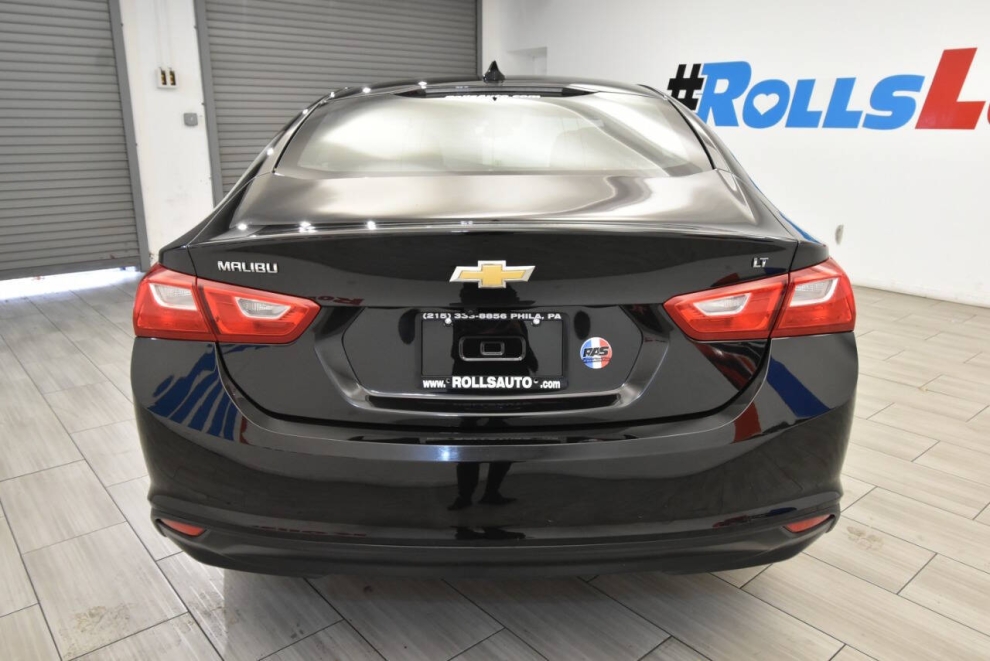 2023 Chevrolet Malibu LT 4dr Sedan w/1LT, Negro, Mileage: 52,963 - photo 3