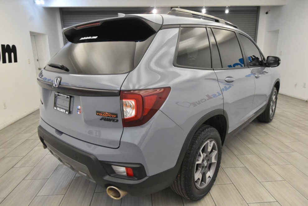 2022 Honda Passport TrailSport AWD 4dr SUV, Gray, Mileage: 59,555 - photo 4