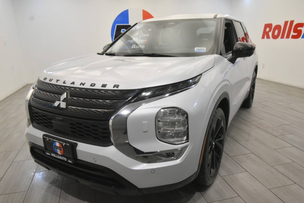 2024 Mitsubishi Outlander SE AWD 4dr SUV, , Mileage: 63,350 