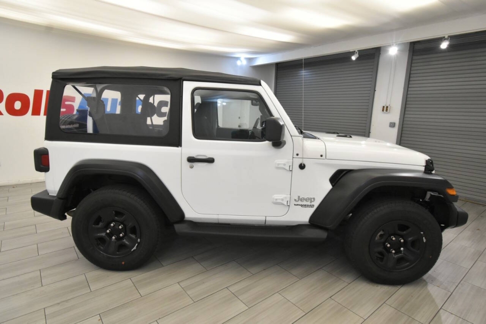 2021 Jeep Wrangler Sport 4x4 2dr SUV, White, Mileage: 38,955 - photo 5