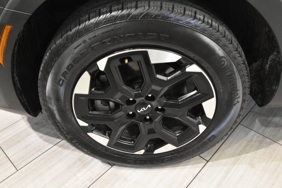 2024 Kia Sorento S AWD 4dr SUV, Gray, Mileage: 58,888 - photo 9