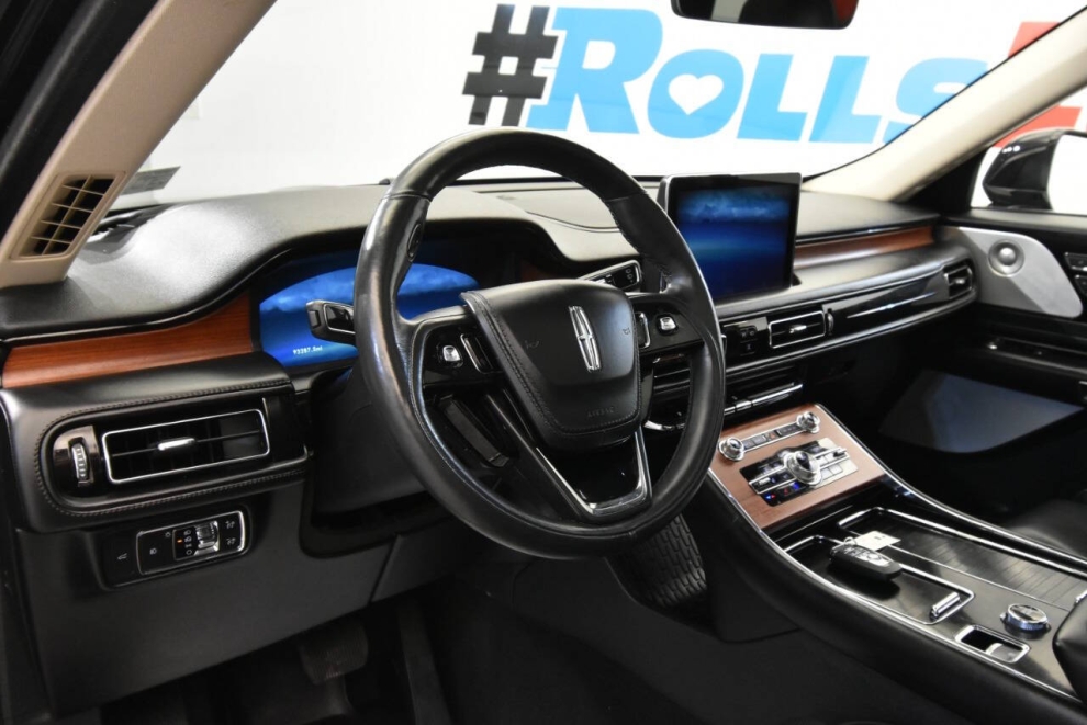 2021 Lincoln Aviator Reserve AWD 4dr SUV, Black, Mileage: 93,218 - photo 11