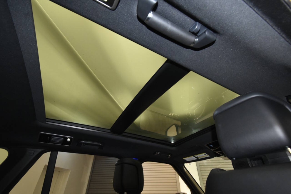 2021 Land Rover Range Rover P400 HSE Westminster Edition AWD 4dr SUV, White, Mileage: 92,879 - photo 16