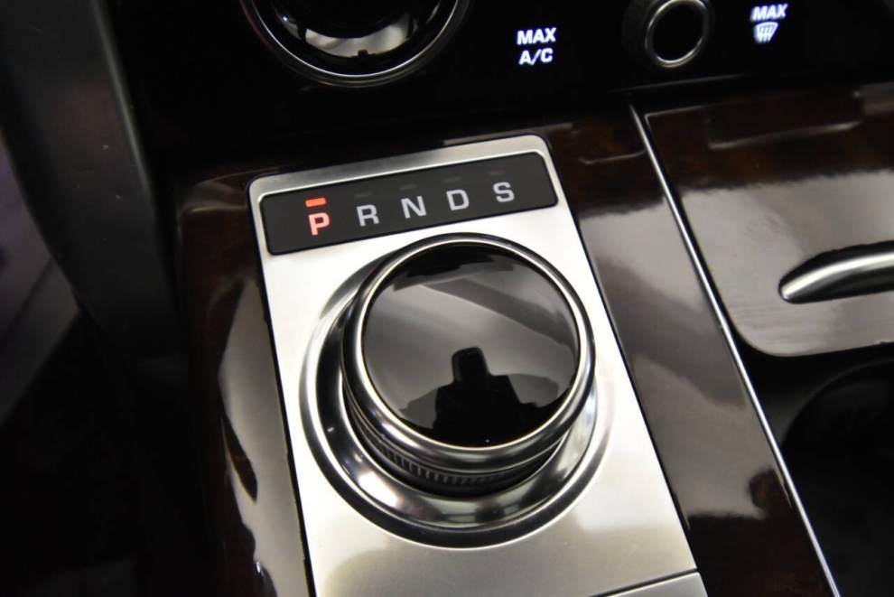 2021 Land Rover Range Rover P400 HSE Westminster Edition AWD 4dr SUV, White, Mileage: 92,879 - photo 20