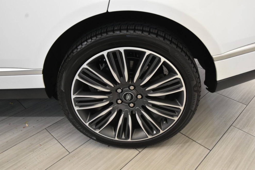 2021 Land Rover Range Rover P400 HSE Westminster Edition AWD 4dr SUV, White, Mileage: 92,879 - photo 9