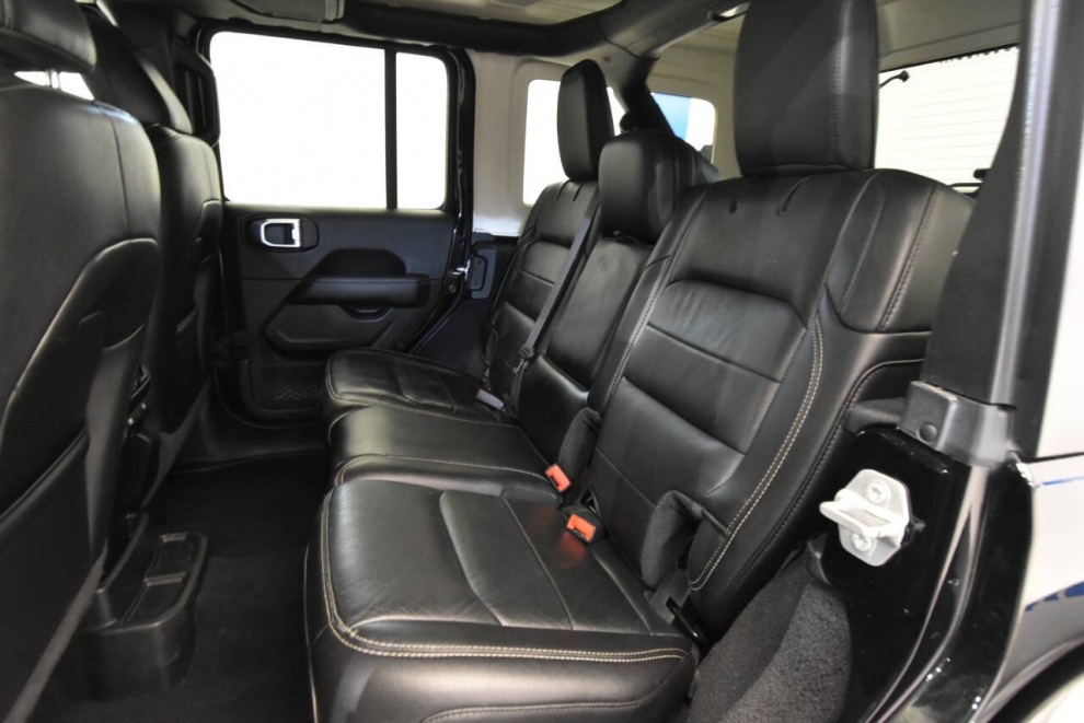 2021 Jeep Wrangler Unlimited Sahara 4x4 4dr SUV, , Mileage: 46,570 - photo 13