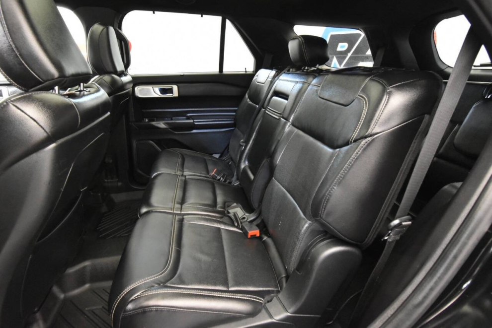 2020 Ford Explorer ST AWD 4dr SUV, Black, Mileage: 100,731 - photo 13