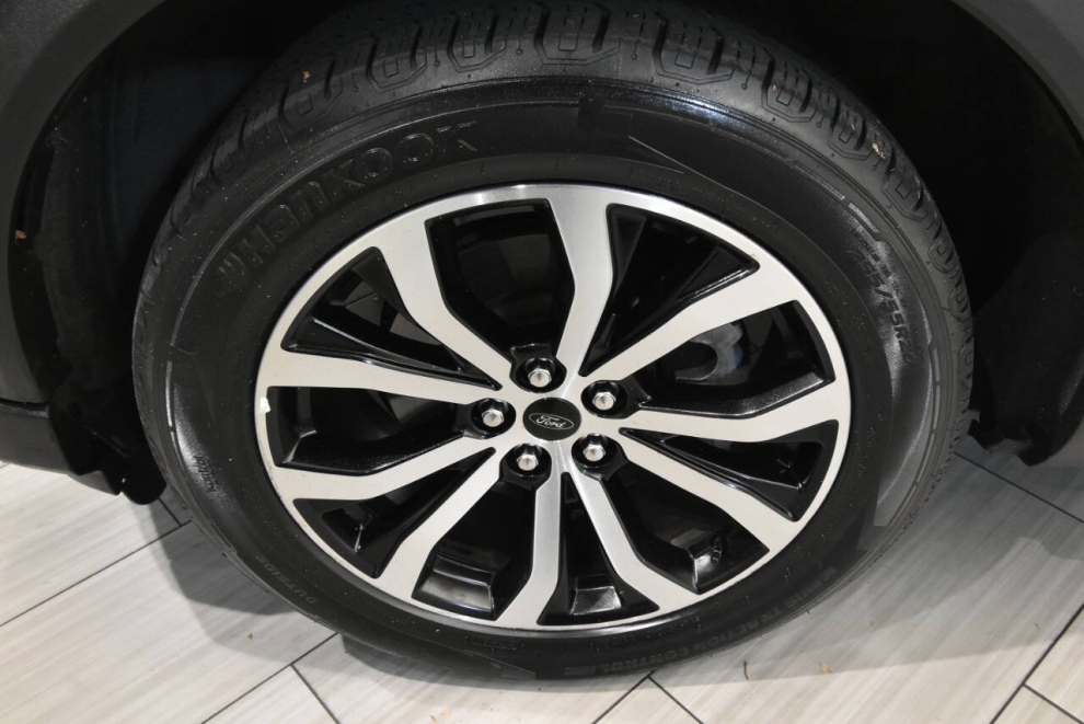 2020 Ford Explorer ST AWD 4dr SUV, Black, Mileage: 100,731 - photo 9