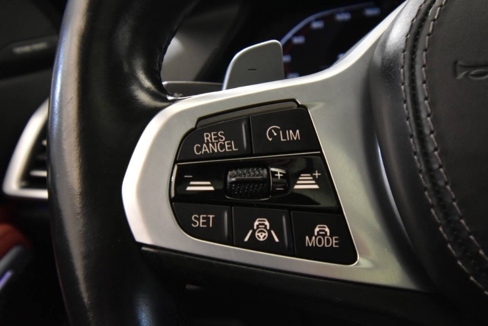 2022 BMW X6 M50i AWD 4dr Sports Activity Coupe, , Mileage: 63,907 - photo 25