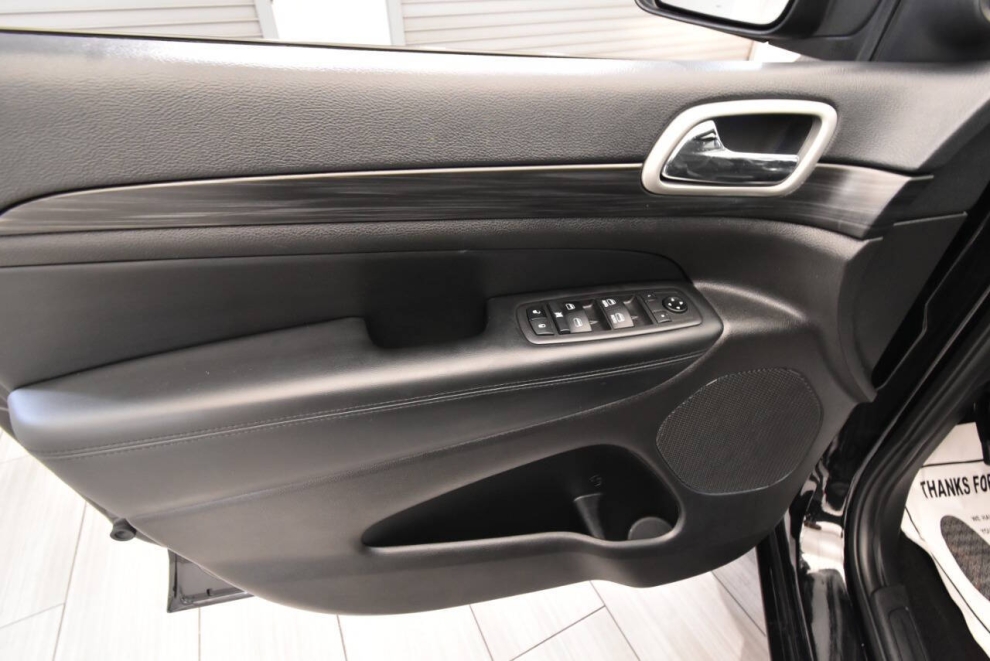 2021 Jeep Grand Cherokee LAREDO, , Mileage: 72,589 - photo 12