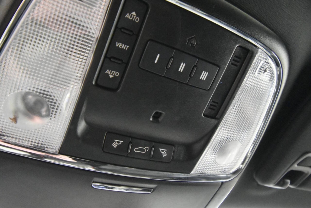 2021 Jeep Grand Cherokee LAREDO, , Mileage: 72,589 - photo 22