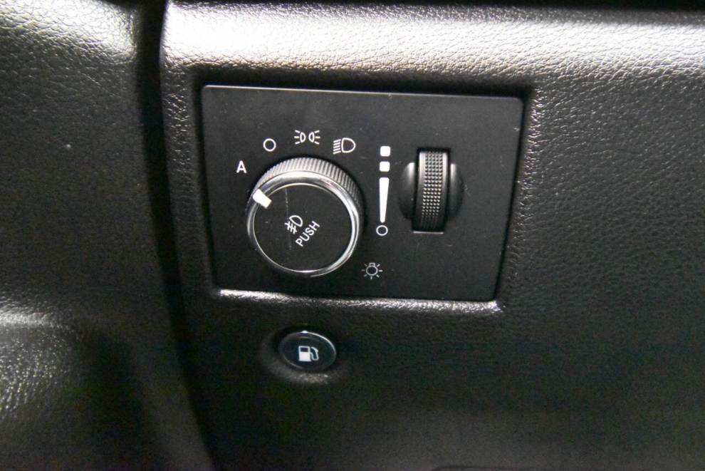 2021 Jeep Grand Cherokee LAREDO, , Mileage: 72,589 - photo 28