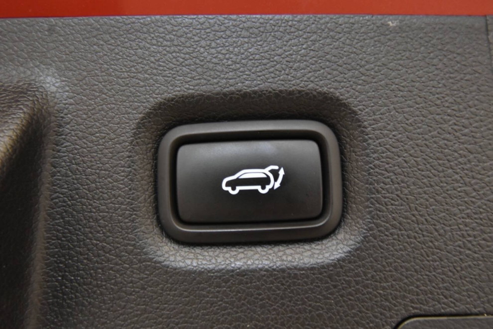 2023 Hyundai Santa Fe SEL AWD 4dr Crossover, Rojo, Mileage: 75,665 - photo 32