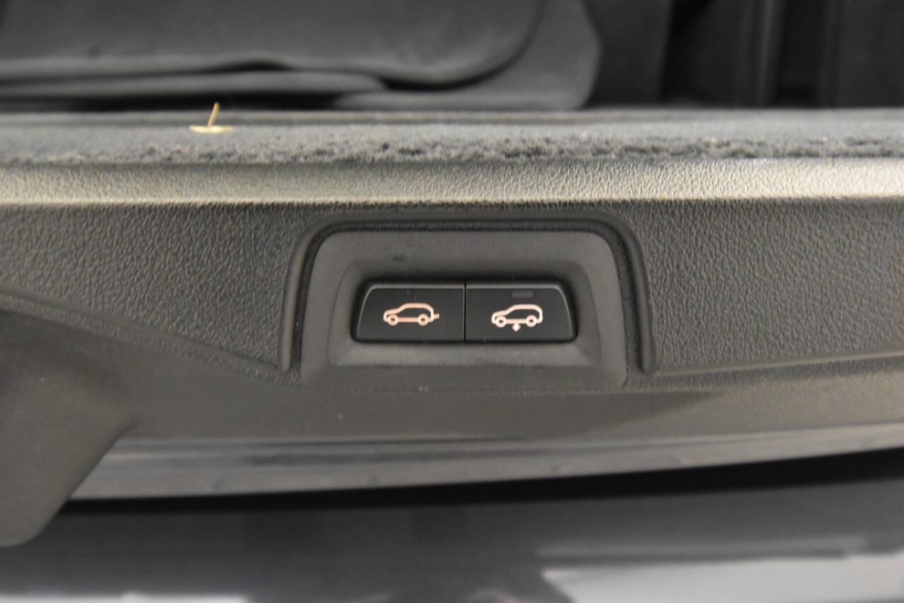 2020 BMW X7 xDrive40i AWD 4dr Sports Activity Vehicle, Gray, Mileage: 88,434 - photo 37