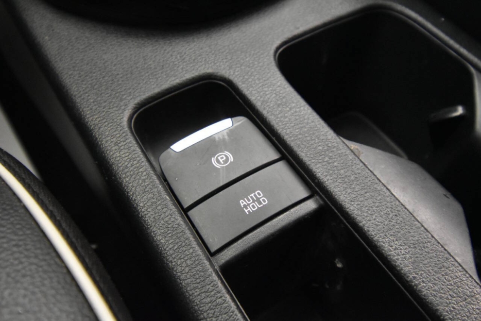 2022 Kia Forte GT Line 4dr Sedan, Gray, Mileage: 70,377 - photo 18