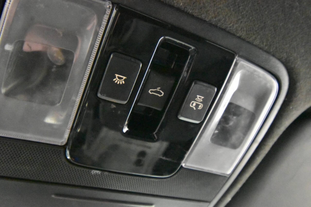 2022 Kia Forte GT Line 4dr Sedan, Gray, Mileage: 70,377 - photo 23