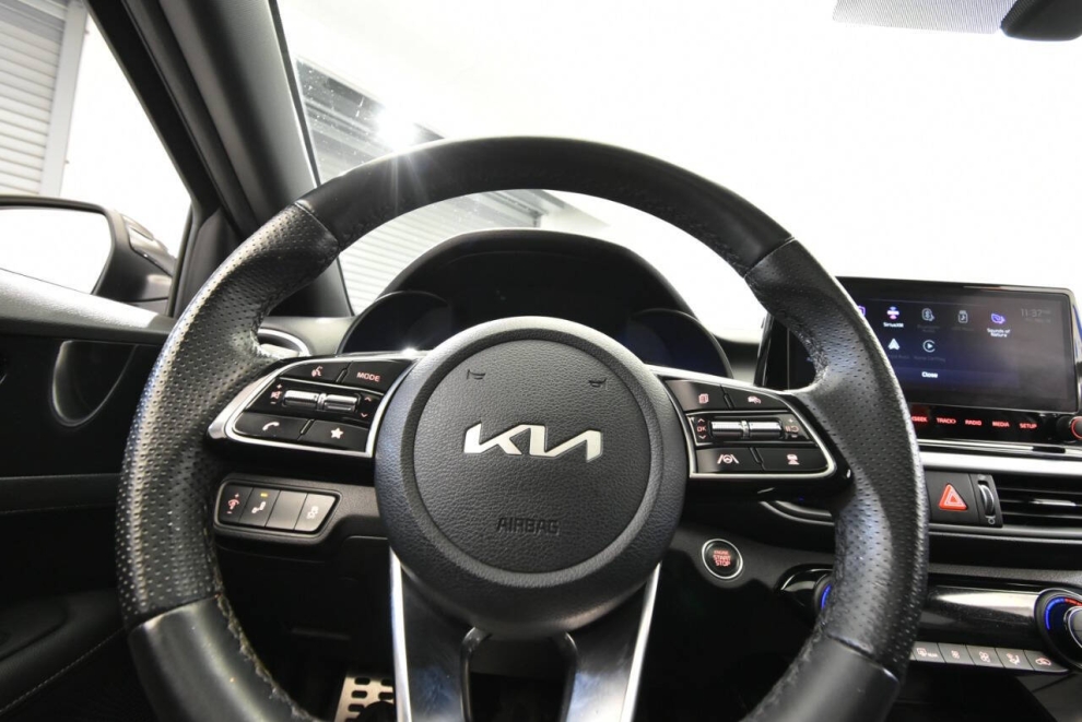 2022 Kia Forte GT Line 4dr Sedan, Gray, Mileage: 70,377 - photo 25