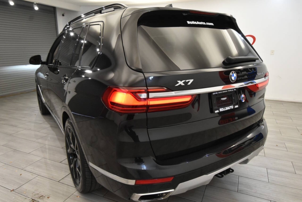 2022 BMW X7 xDrive40i AWD 4dr Sports Activity Vehicle, Black, Mileage: 48,853 - photo 2
