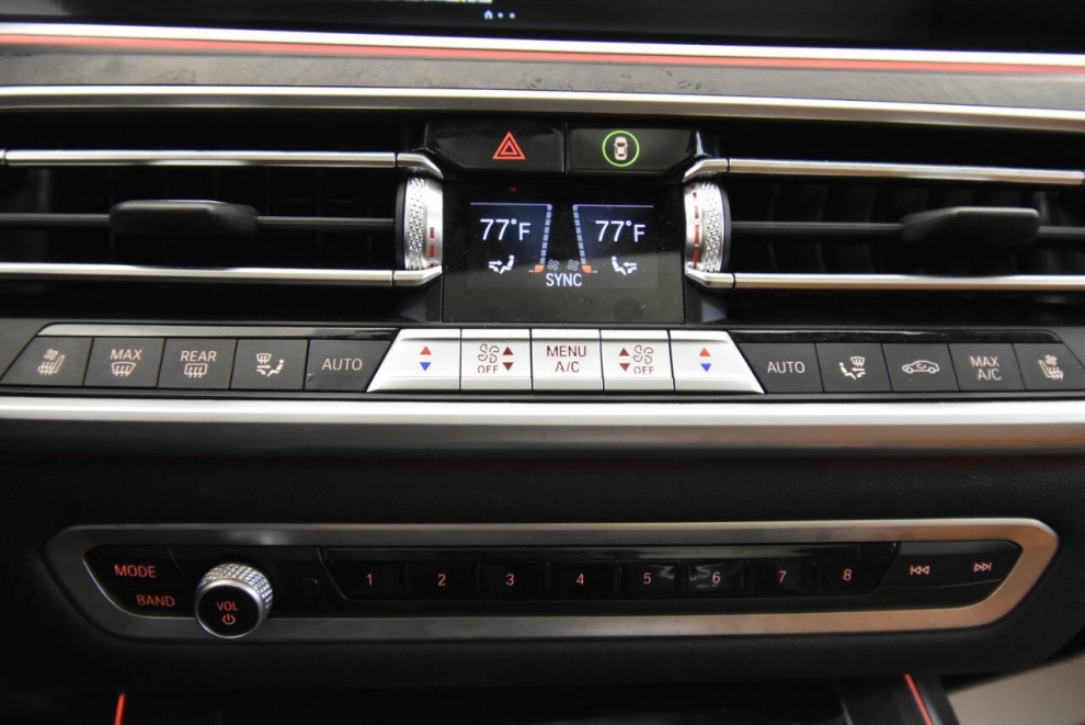 2022 BMW X7 xDrive40i AWD 4dr Sports Activity Vehicle, Black, Mileage: 48,853 - photo 21