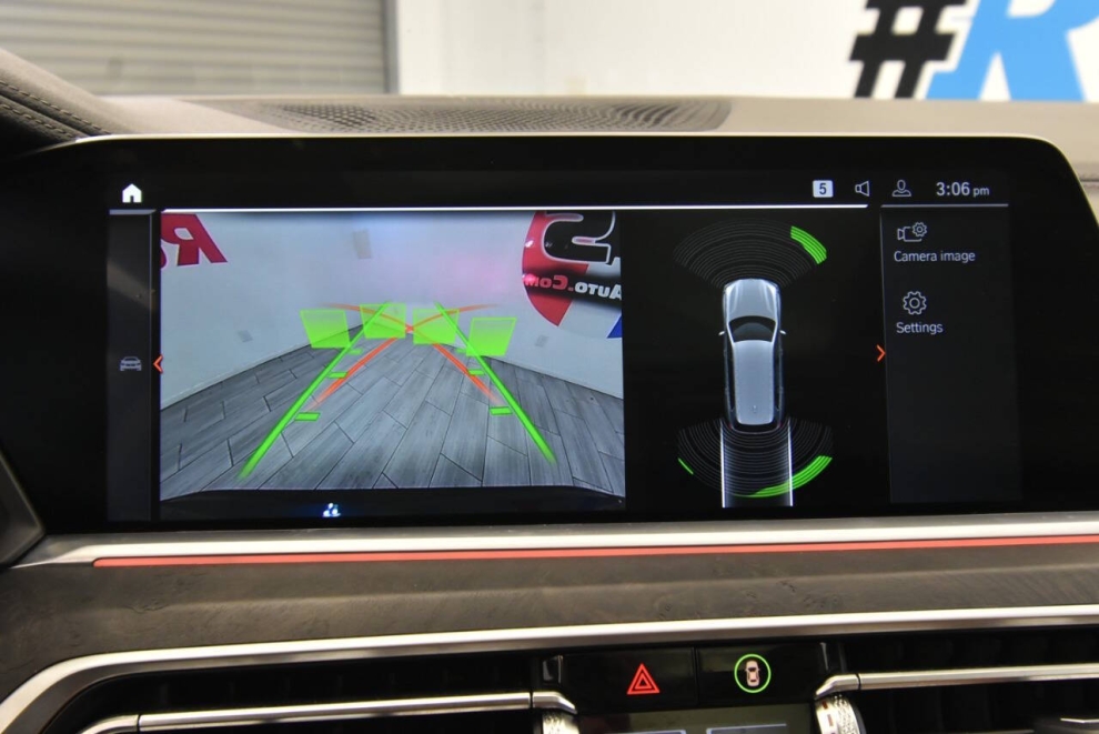 2022 BMW X7 xDrive40i AWD 4dr Sports Activity Vehicle, Black, Mileage: 48,853 - photo 23