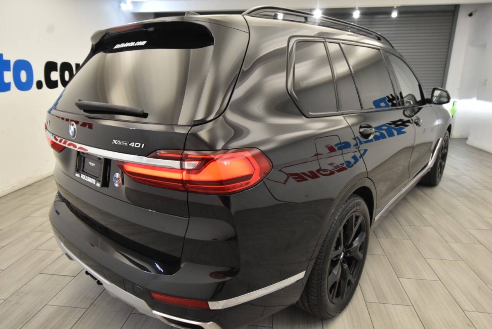 2022 BMW X7 xDrive40i AWD 4dr Sports Activity Vehicle, Black, Mileage: 48,853 - photo 4