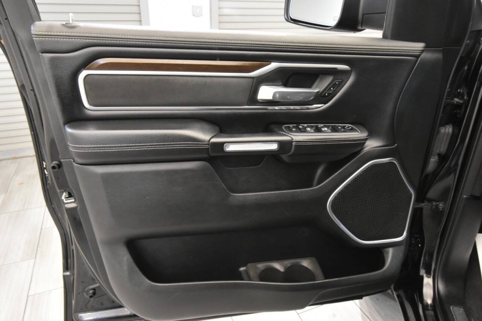 2021 RAM 1500 Laramie 4x4 4dr Crew Cab 5.6 ft. SB Pickup, , Mileage: 109,869 - photo 11