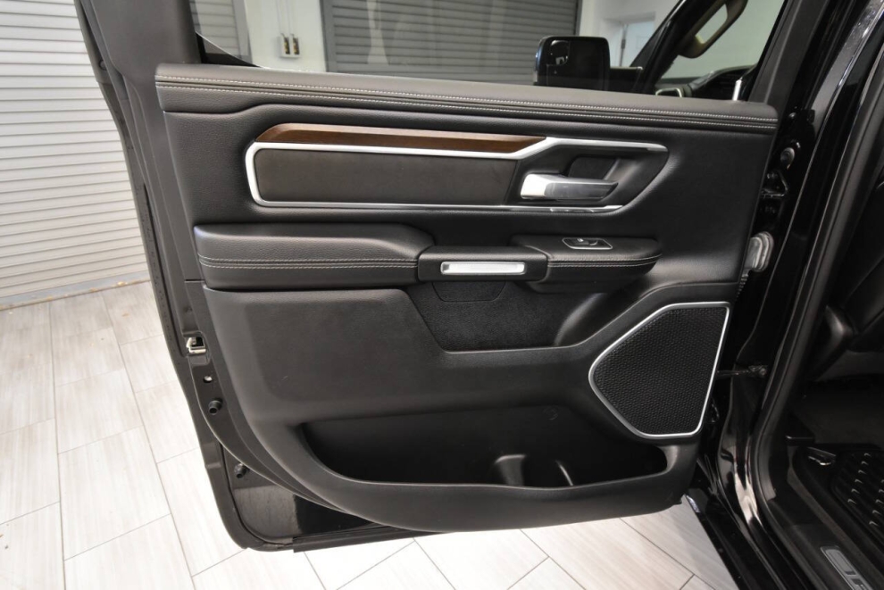 2021 RAM 1500 Laramie 4x4 4dr Crew Cab 5.6 ft. SB Pickup, , Mileage: 109,869 - photo 13