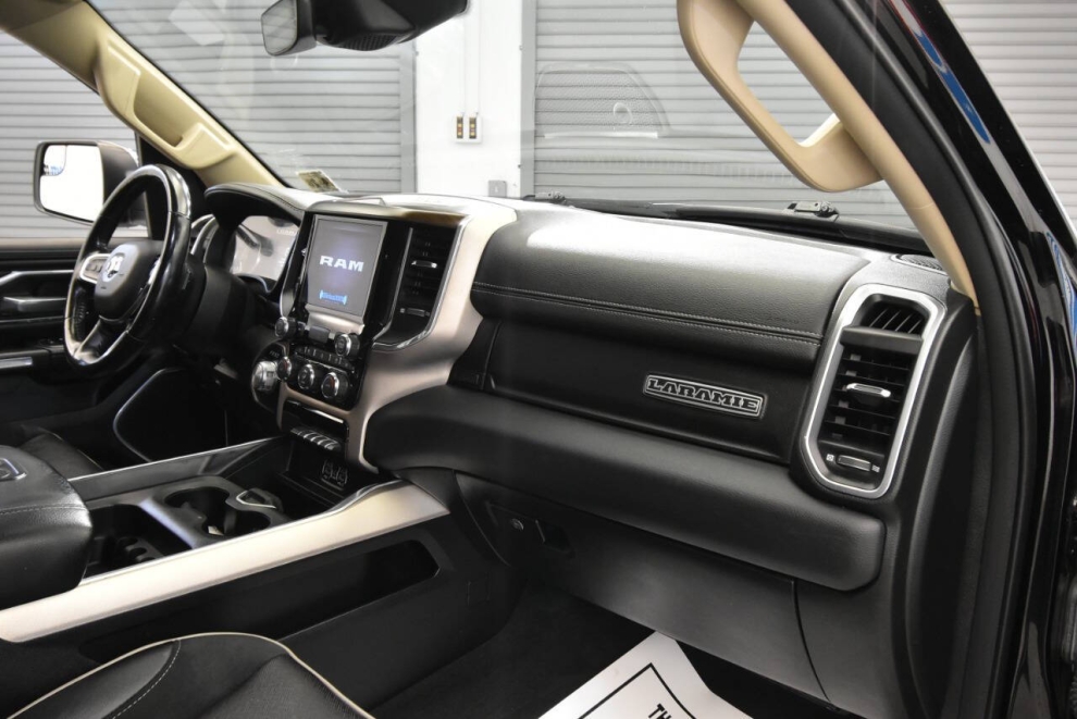 2021 RAM 1500 Laramie 4x4 4dr Crew Cab 5.6 ft. SB Pickup, , Mileage: 109,869 - photo 14