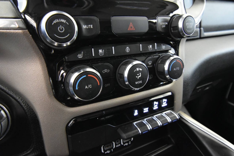 2021 RAM 1500 Laramie 4x4 4dr Crew Cab 5.6 ft. SB Pickup, , Mileage: 109,869 - photo 20