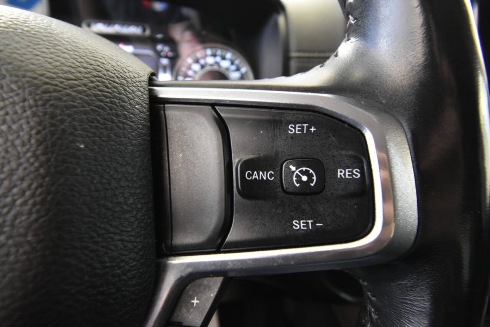 2021 RAM 1500 Laramie 4x4 4dr Crew Cab 5.6 ft. SB Pickup, , Mileage: 109,869 - photo 25