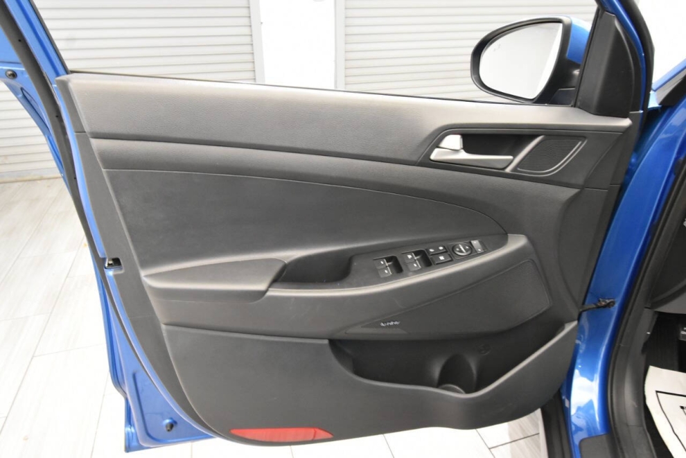 2018 Hyundai Tucson Value 4dr SUV, , Mileage: 96,292 - photo 12