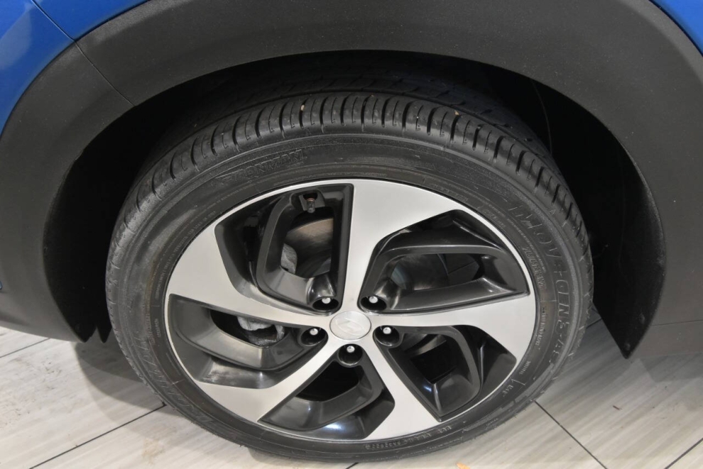 2018 Hyundai Tucson Value 4dr SUV, , Mileage: 96,292 - photo 9