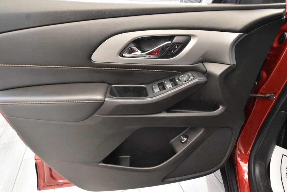 2021 Chevrolet Traverse LT Cloth 4dr SUV w/1LT, , Mileage: 99,069 - photo 12