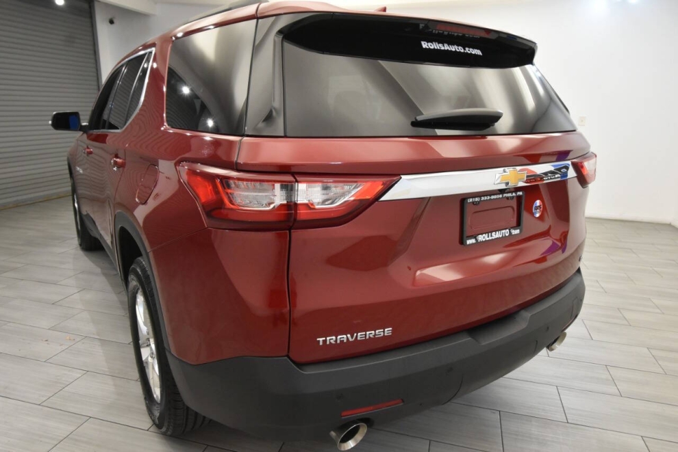 2021 Chevrolet Traverse LT Cloth 4dr SUV w/1LT, , Mileage: 99,069 - photo 2