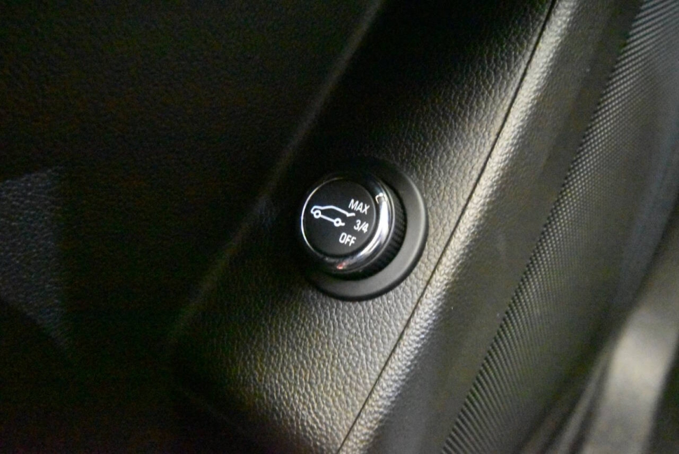 2021 Chevrolet Traverse LT Cloth 4dr SUV w/1LT, , Mileage: 99,069 - photo 32