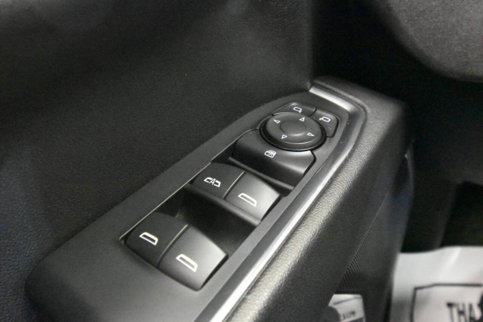 2023 Chevrolet Silverado 1500 LT 4x4 4dr Crew Cab 5.8 ft. SB w/1LT, Black, Mileage: 56,336 - photo 28