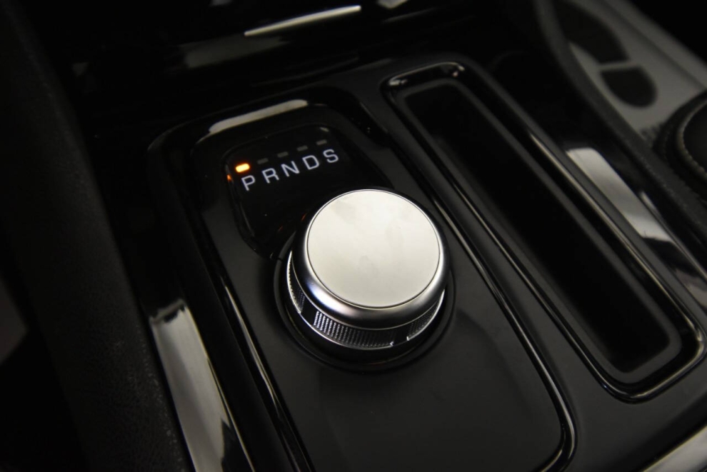 2023 Chrysler 300 S V6 4dr Sedan, , Mileage: 69,890 - photo 20