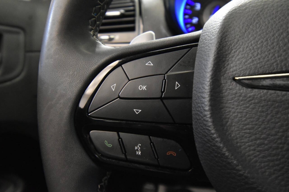 2023 Chrysler 300 S V6 4dr Sedan, , Mileage: 69,890 - photo 27