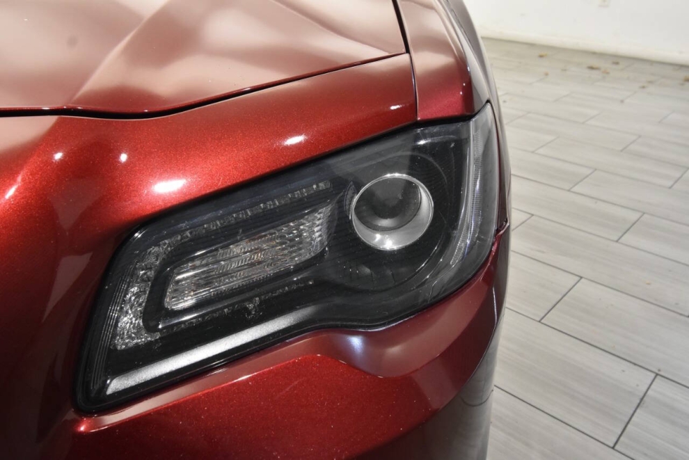 2023 Chrysler 300 S V6 4dr Sedan, , Mileage: 69,890 - photo 8