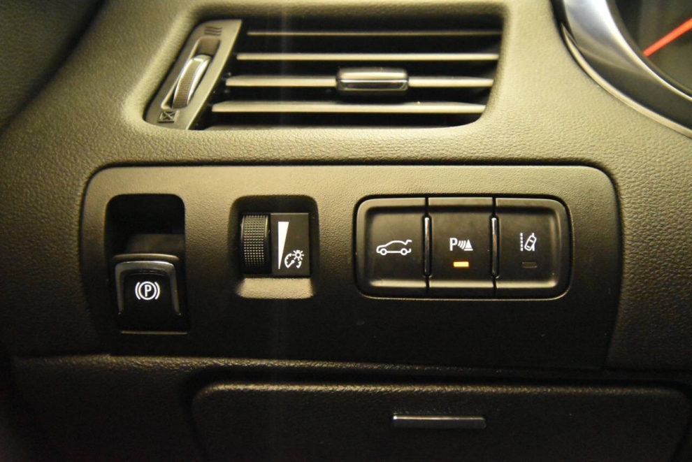 2014 Chevrolet Impala LTZ 4dr Sedan w/2LZ, , Mileage: 83,889 - photo 29