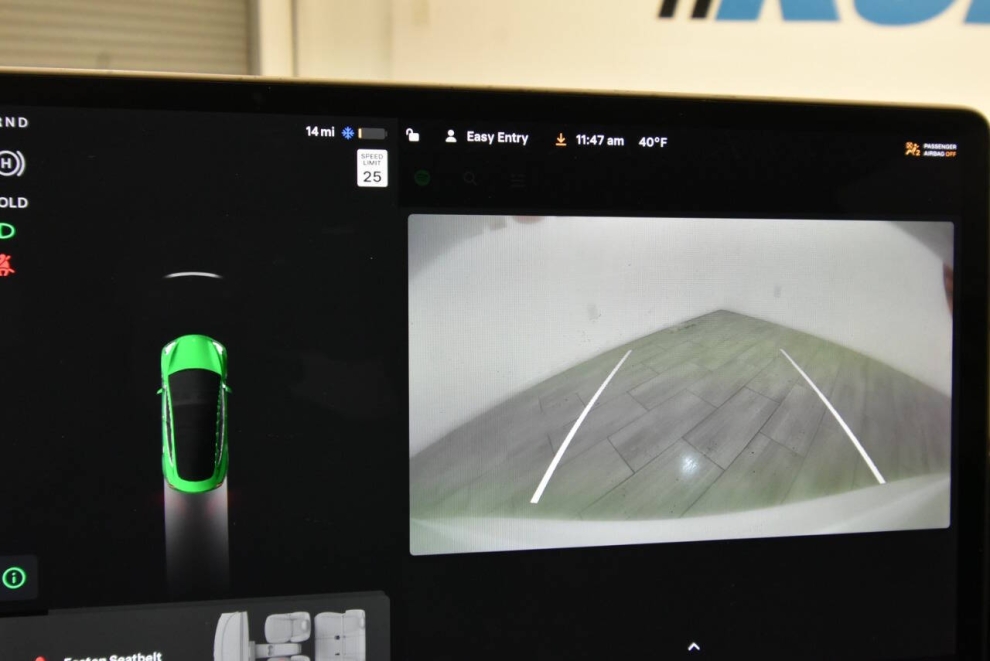 2020 Tesla Model 3 Standard Range Plus 4dr Sedan, White, Mileage: 101,429 - photo 11